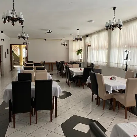 Hotel Tiszaparti Rokonok Kisköre